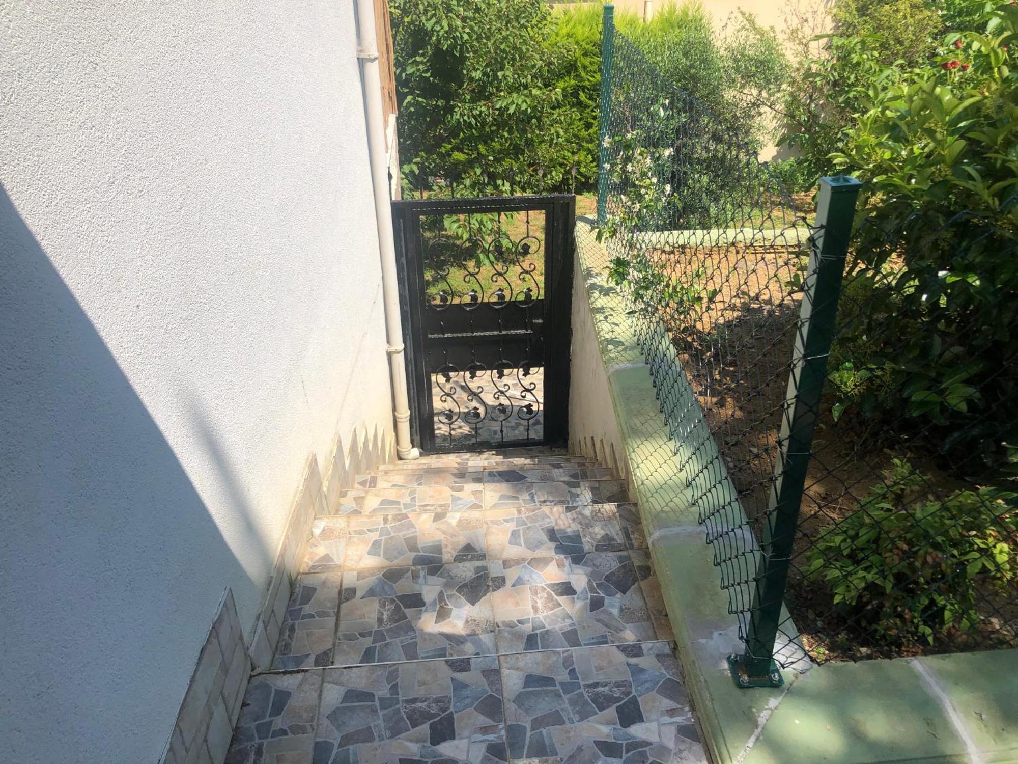 イスタンブールGarden Houseアパートメント エクステリア 写真