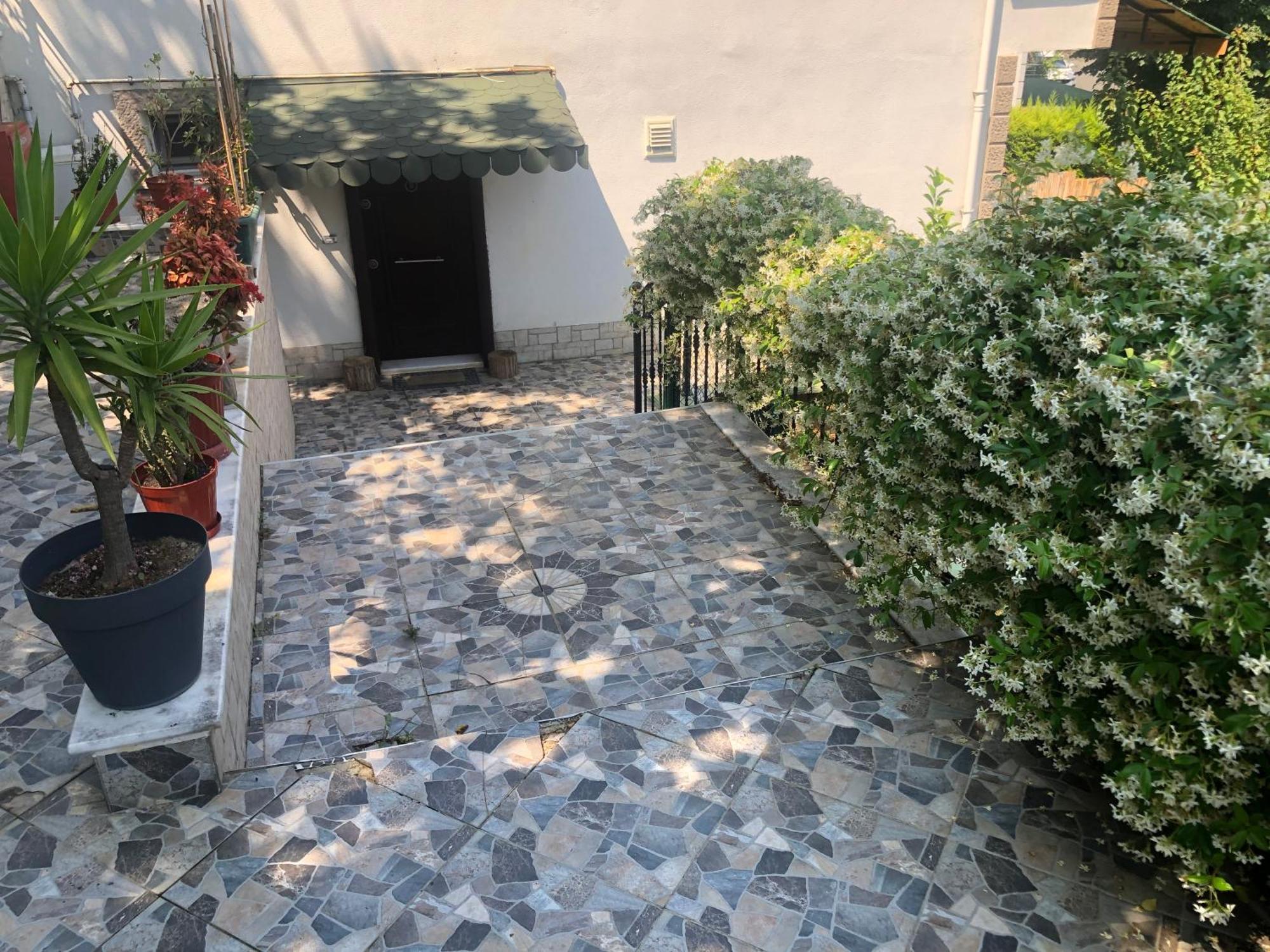 イスタンブールGarden Houseアパートメント エクステリア 写真